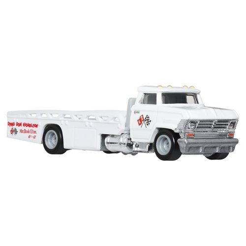 Hot Wheels Team Transport 2026 1:64 Scale Hauler & Car Set for Collectors