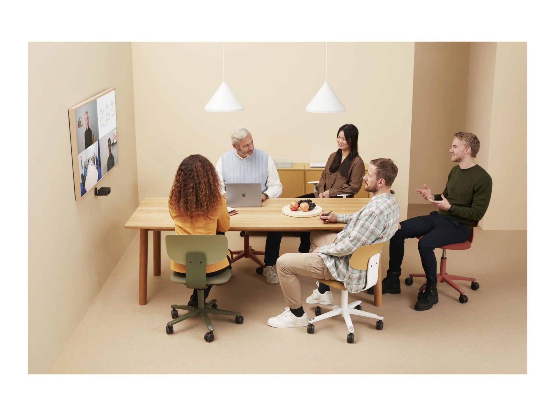 Huddly S1 4K Conference Camera with Wide-Angle Lens for Teams by STRATEGIC SOURCING