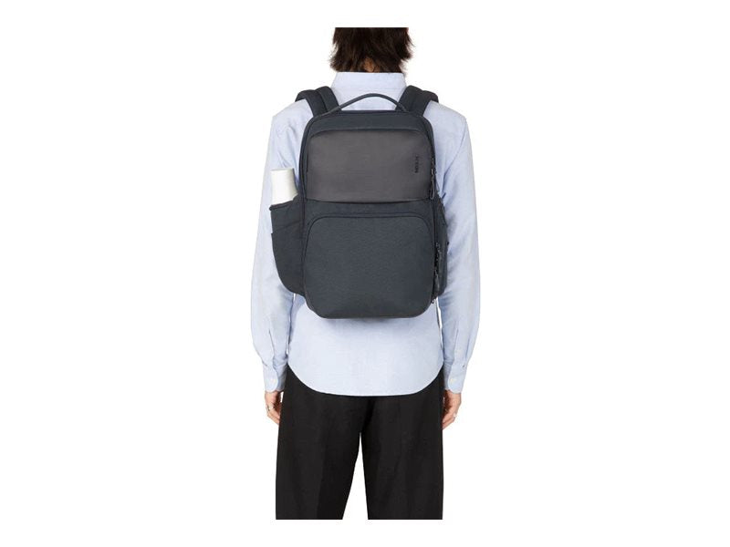 Incase A.R.C. Commuter Pack - Notebook carrying backpack - 16 - navy" INCO100683-NVY