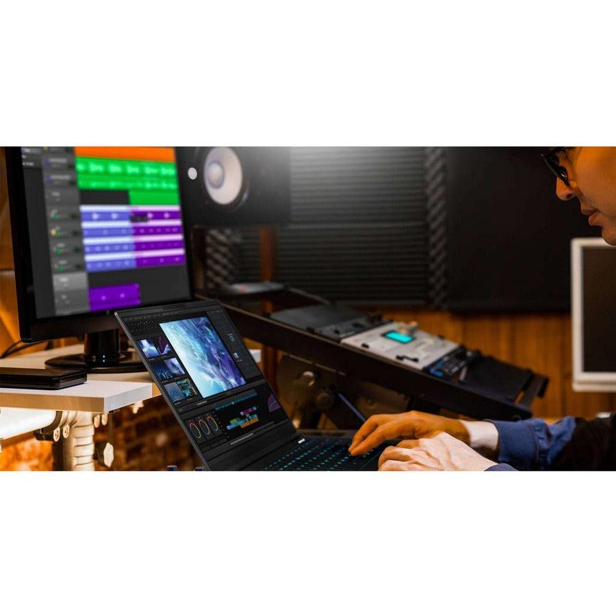 Intel Nuc X15 Laptop Kit - Lapkc71E Barebook 39.6 Cm (15.6") 1920 X 1080 Pixels Black