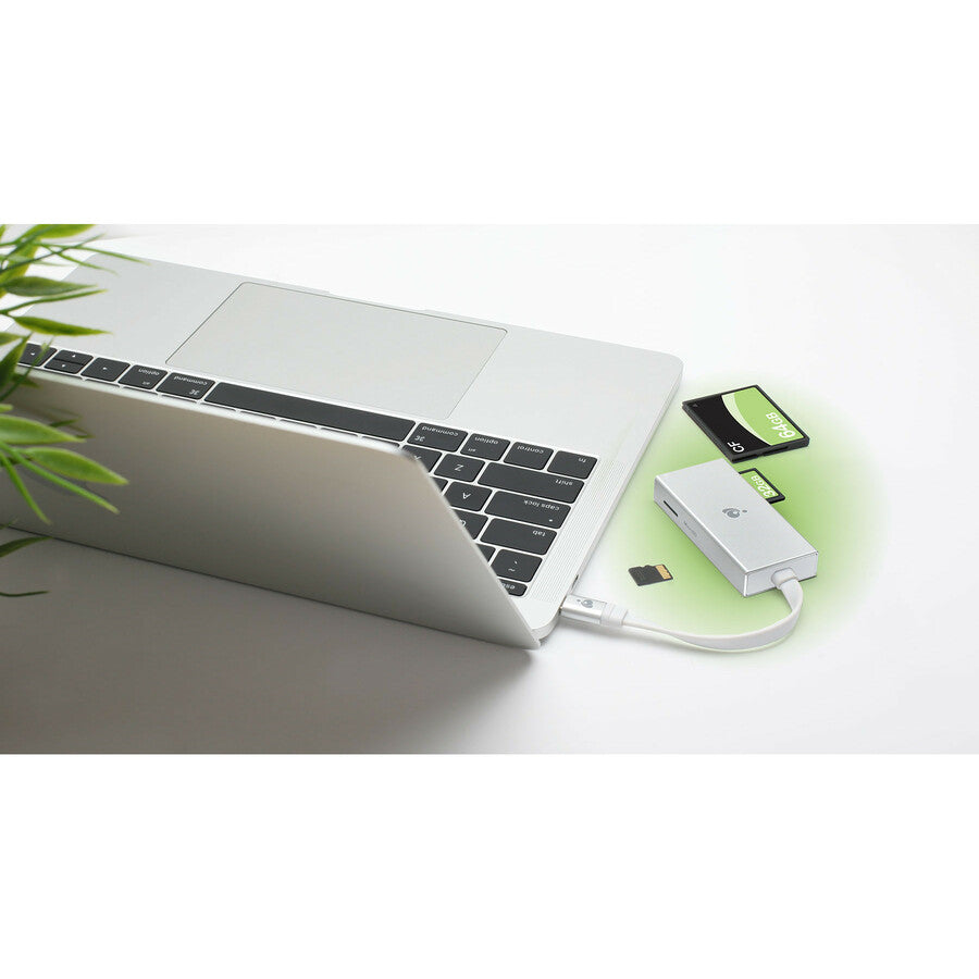 Iogear Usb-C 3 In1 Card Reader/Writer