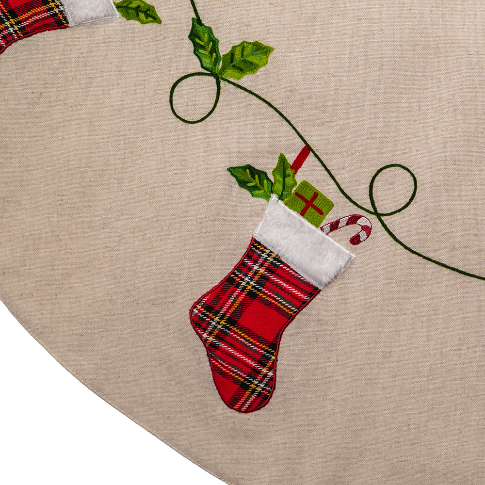 Ivory, Red and Green Natural Patchwork Tree Skirt