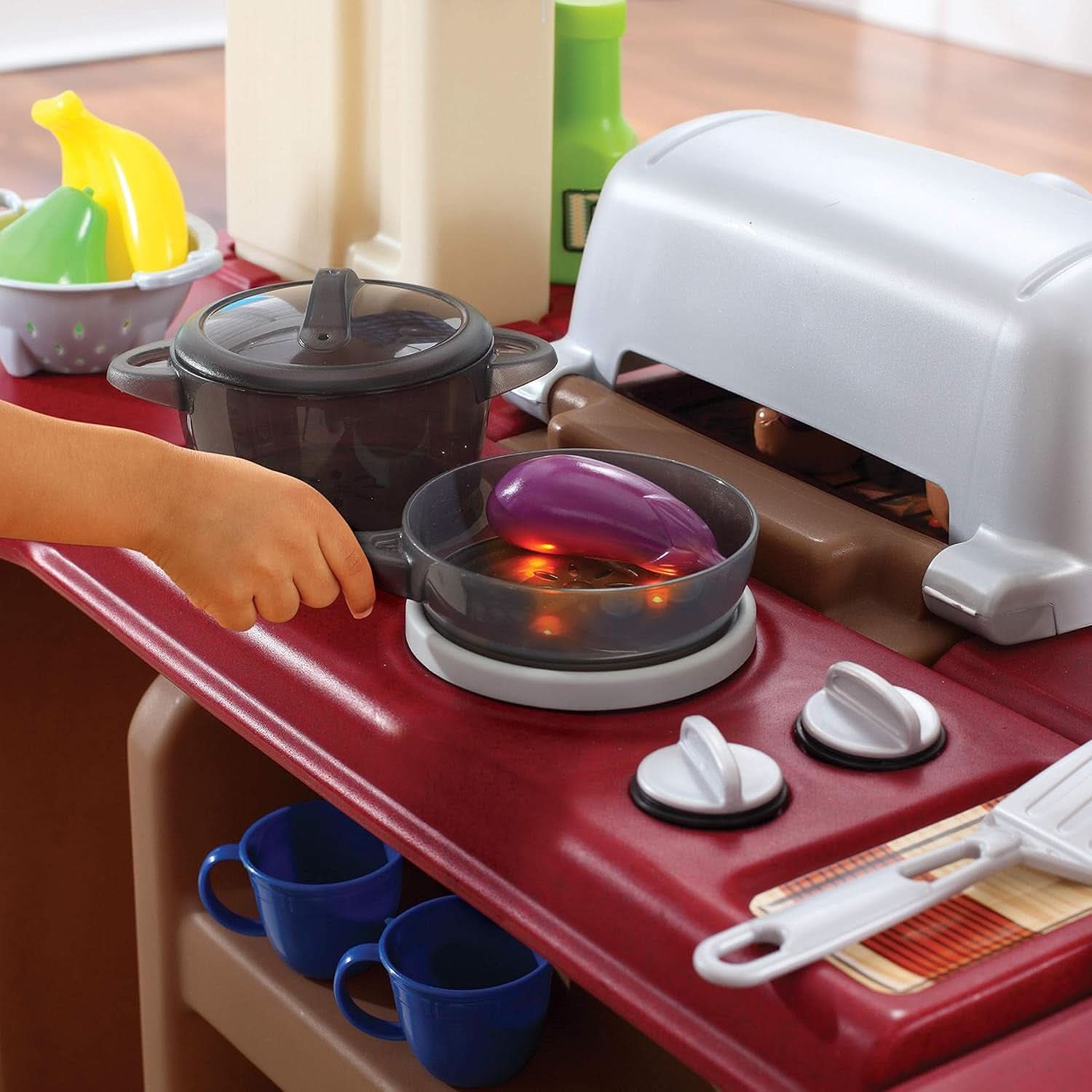 Kids Kitchen Playset With Interactive Lights Brown
