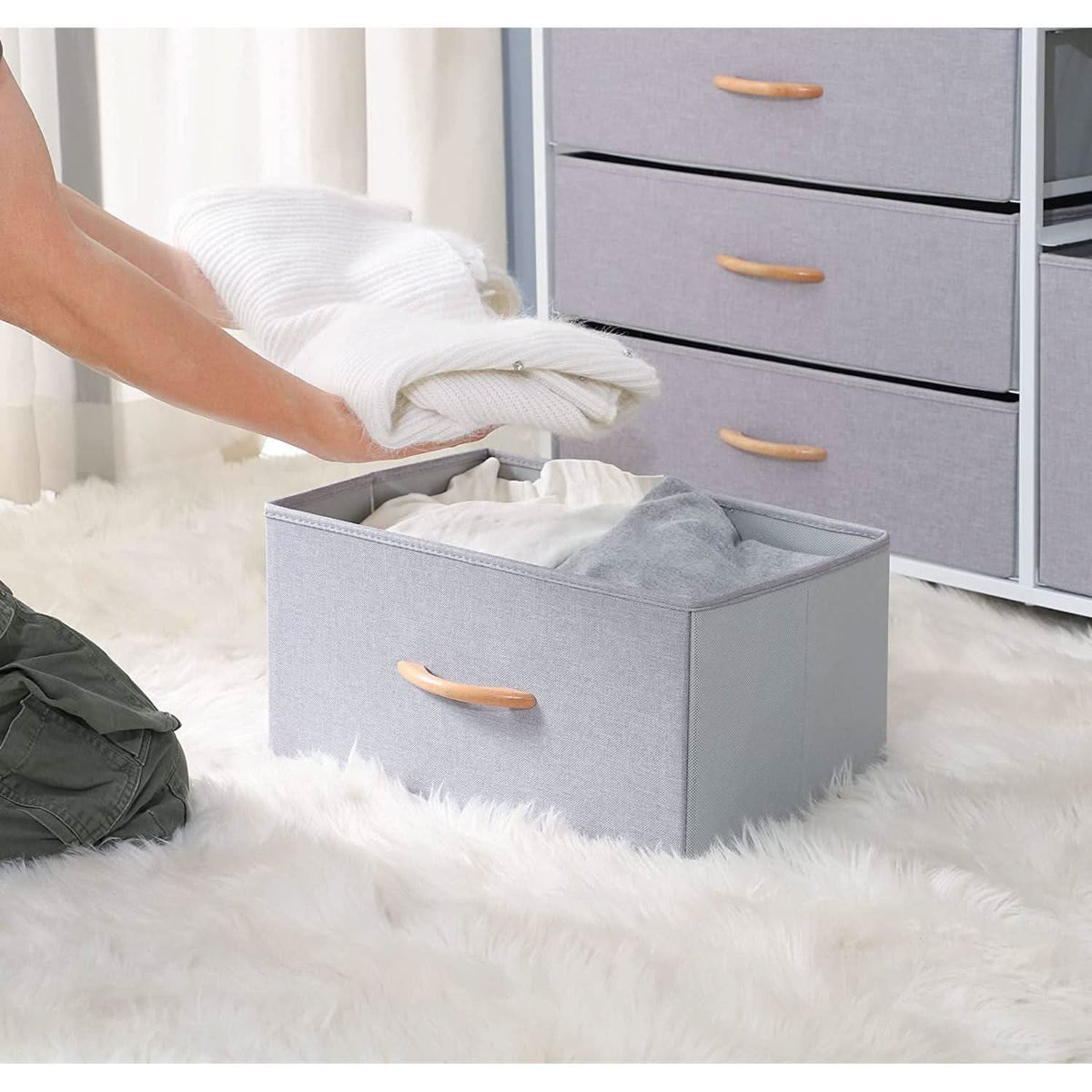 Light Grey 5 Drawer Dresser With TV Stand And Storage