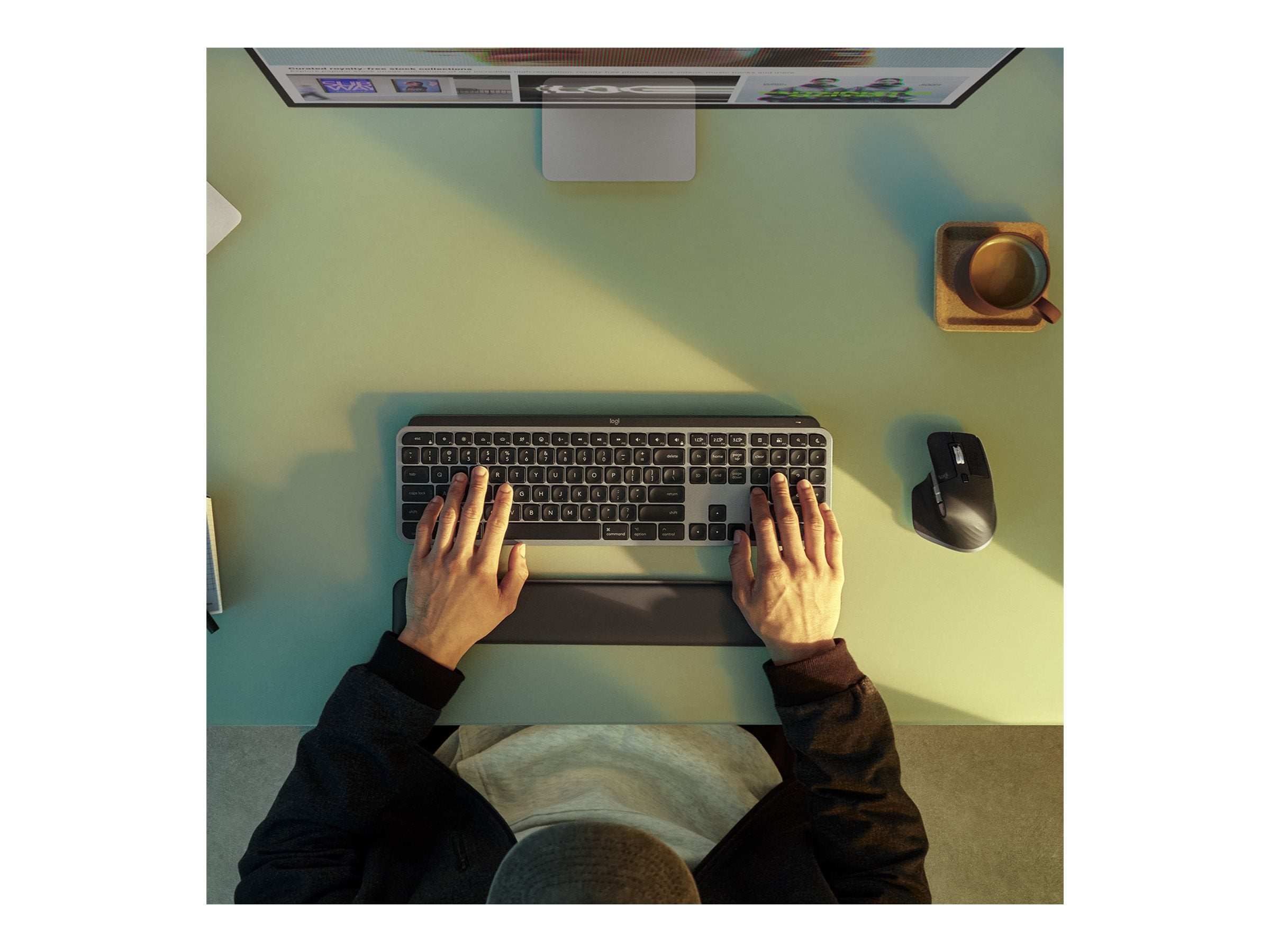 Logitech Master Series MX Keys S Combo for Mac - Keyboard and mouse set - backlit - wireless - Bluetooth LE - space gray 920-012592