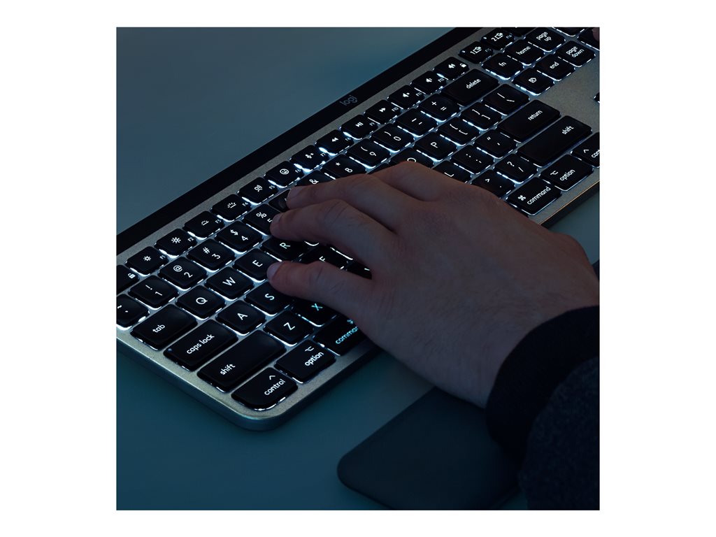 Logitech Master Series MX Keys S for Mac - Keyboard - full size - backlit - wireless - Bluetooth LE - QWERTY - English - space 920-011621