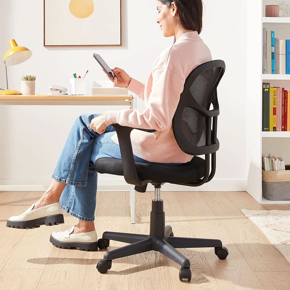 Mesh Mid Back Office Chair With Adjustable Height And 360 Degree Swivel Black
