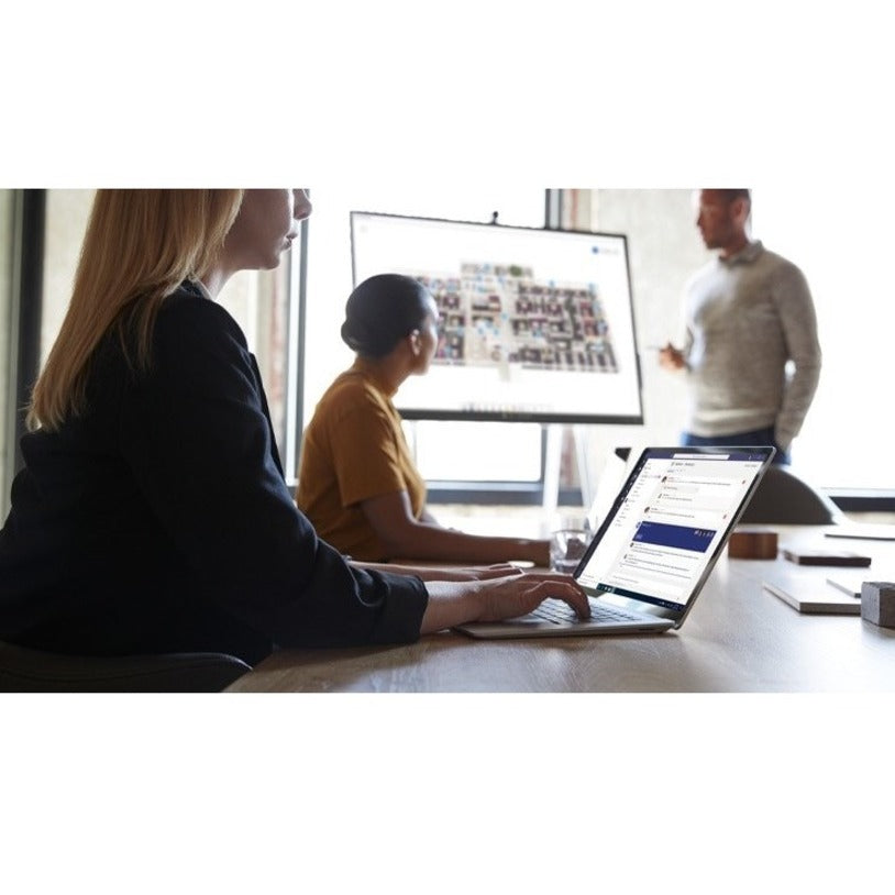 Microsoft Surface Laptop 3 15 Touchscreen Notebook - Intel Core i5 10th Gen i5-1035G7 - 8 GB - 256 GB SSD - Platinum" RDZ-00001