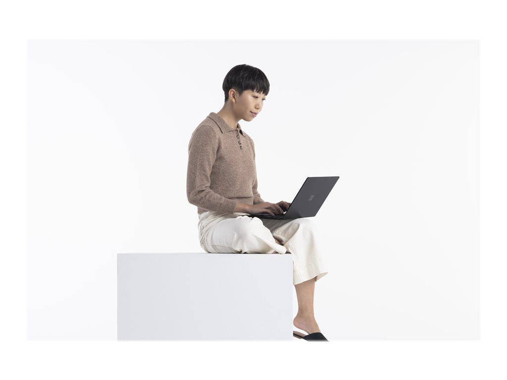 Microsoft Surface Laptop 4 - Intel Core i5 - 1145G7 / up to 4.4 GHz - Win 10 Pro - Intel Iris Xe Graphics - 8 GB RAM -