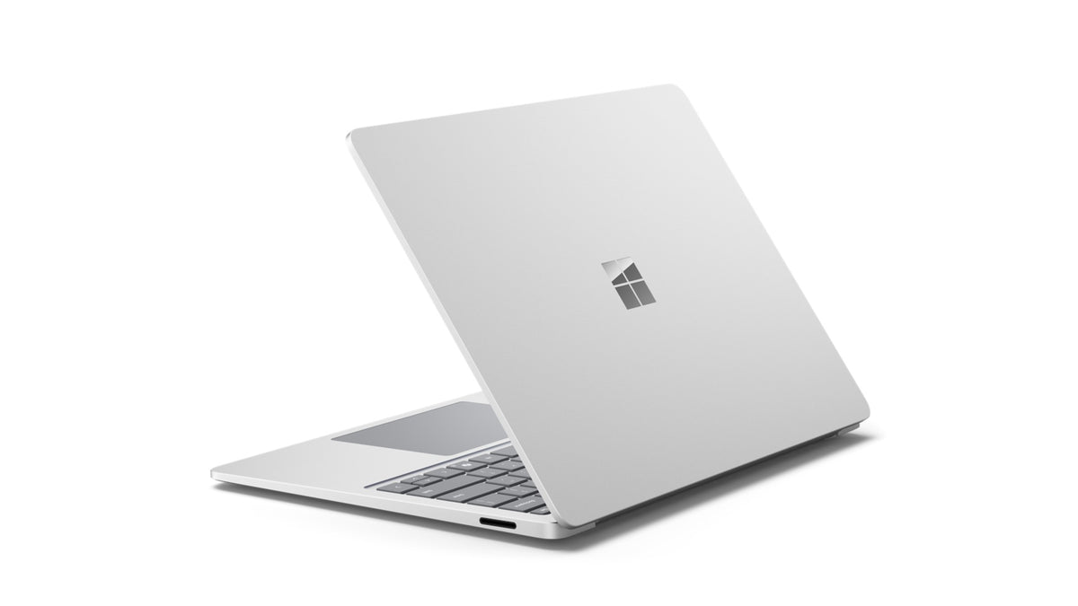 Microsoft Surface Laptop 7 15" Intel CU7 16GB RAM 256GB Win11 Platinum English