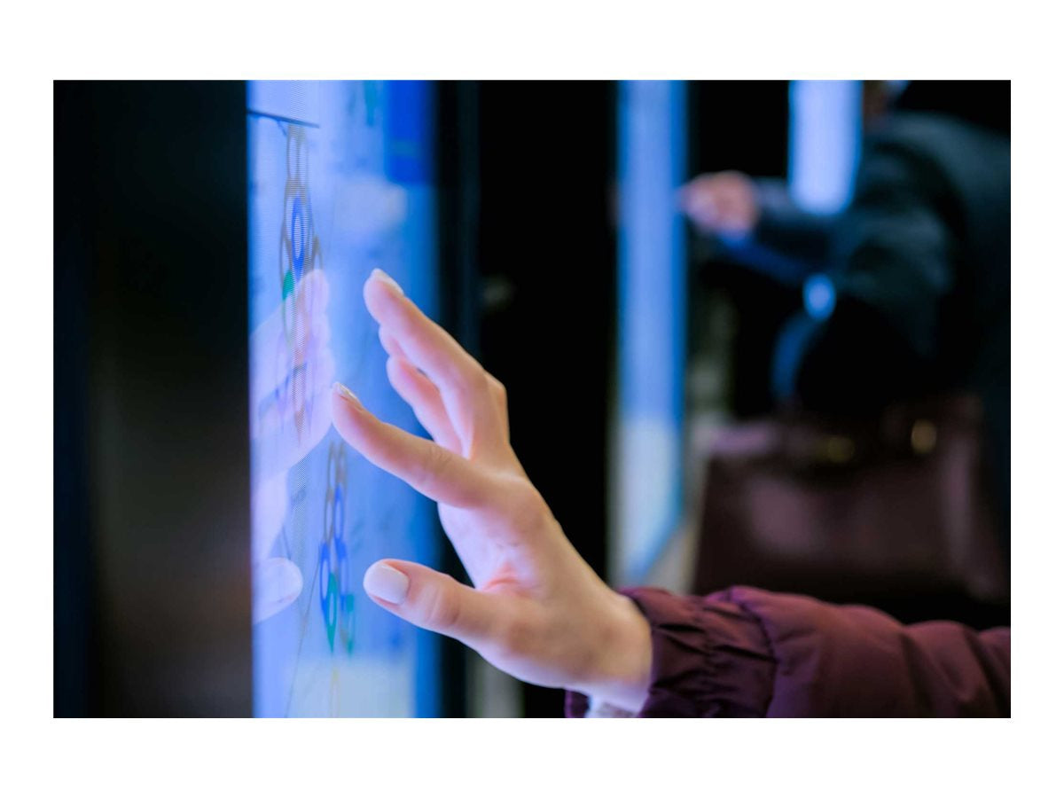 NEWLINE 86" Q Pro Elite 4K LED Display – Professional UHD Screen
