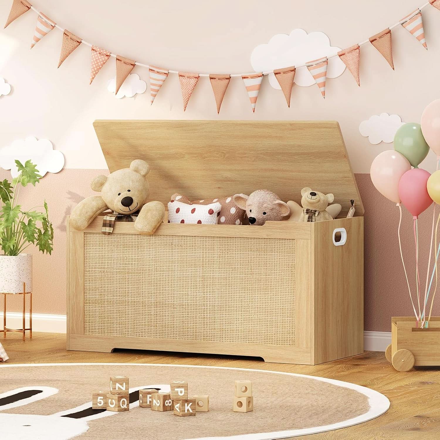 Natural 39.4 Inch StorageChest With Hinges Durable
