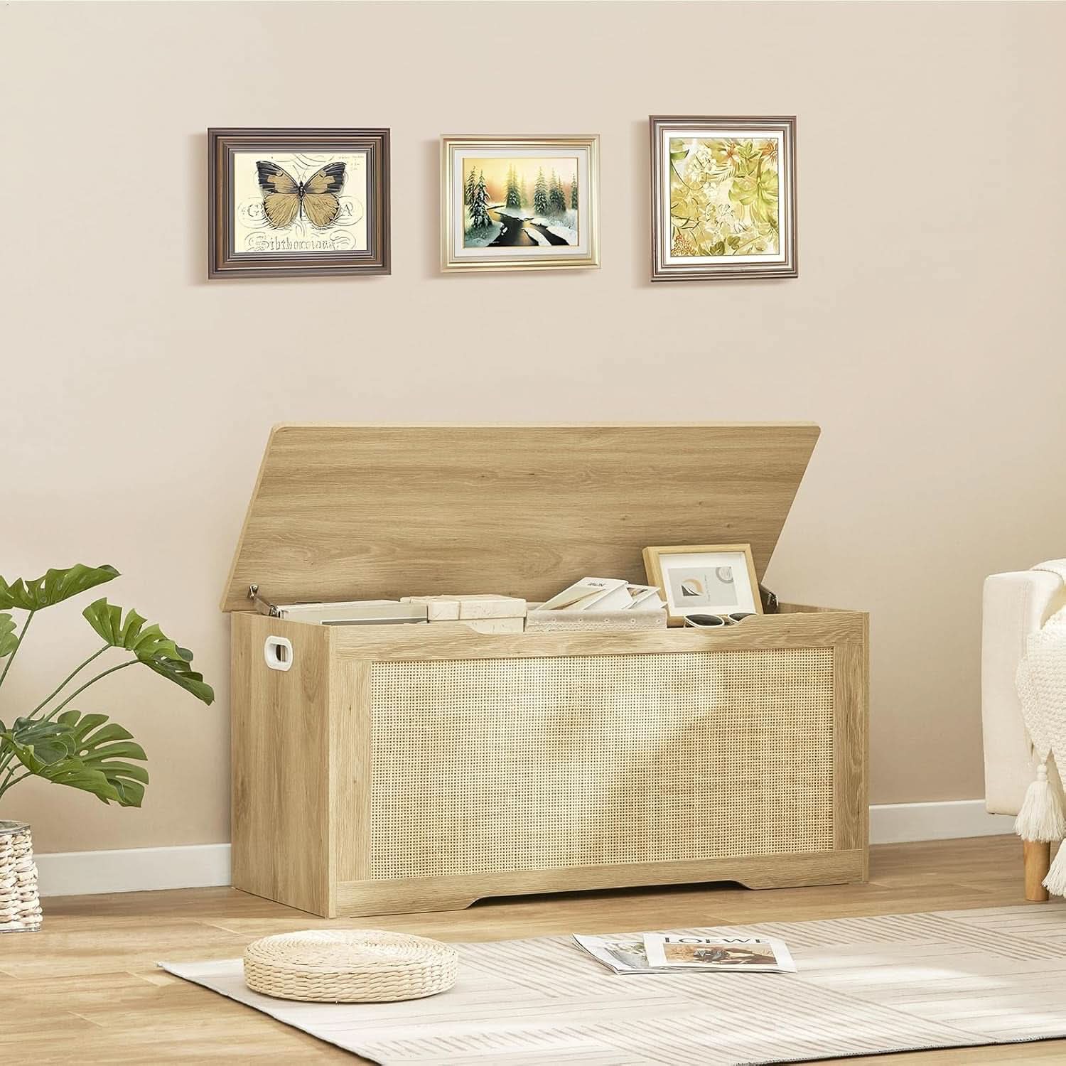 Natural 39.4 Inch StorageChest With Hinges Durable
