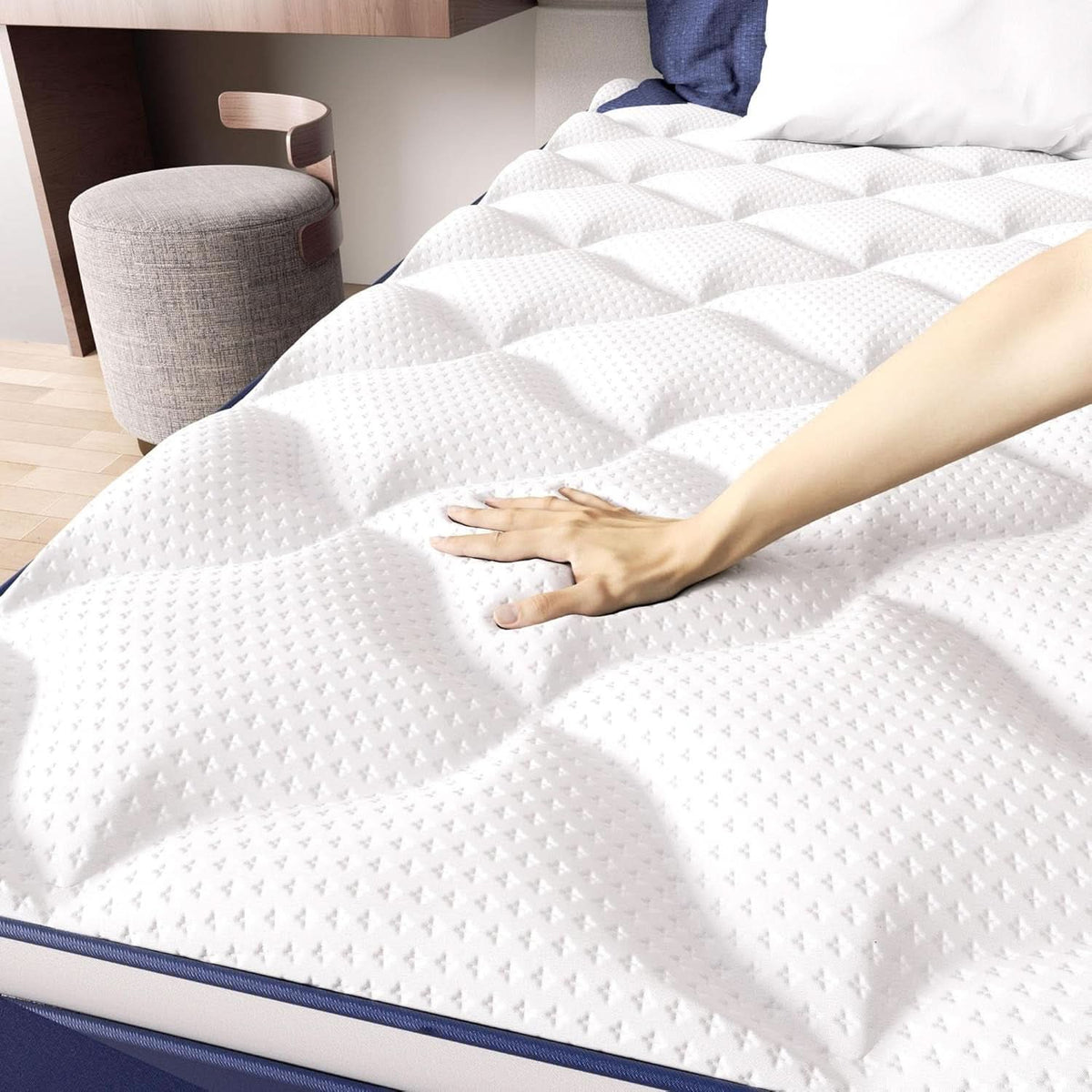 Queen Hybrid Mattress Featuring Pocket Springs GelMemoryFoam