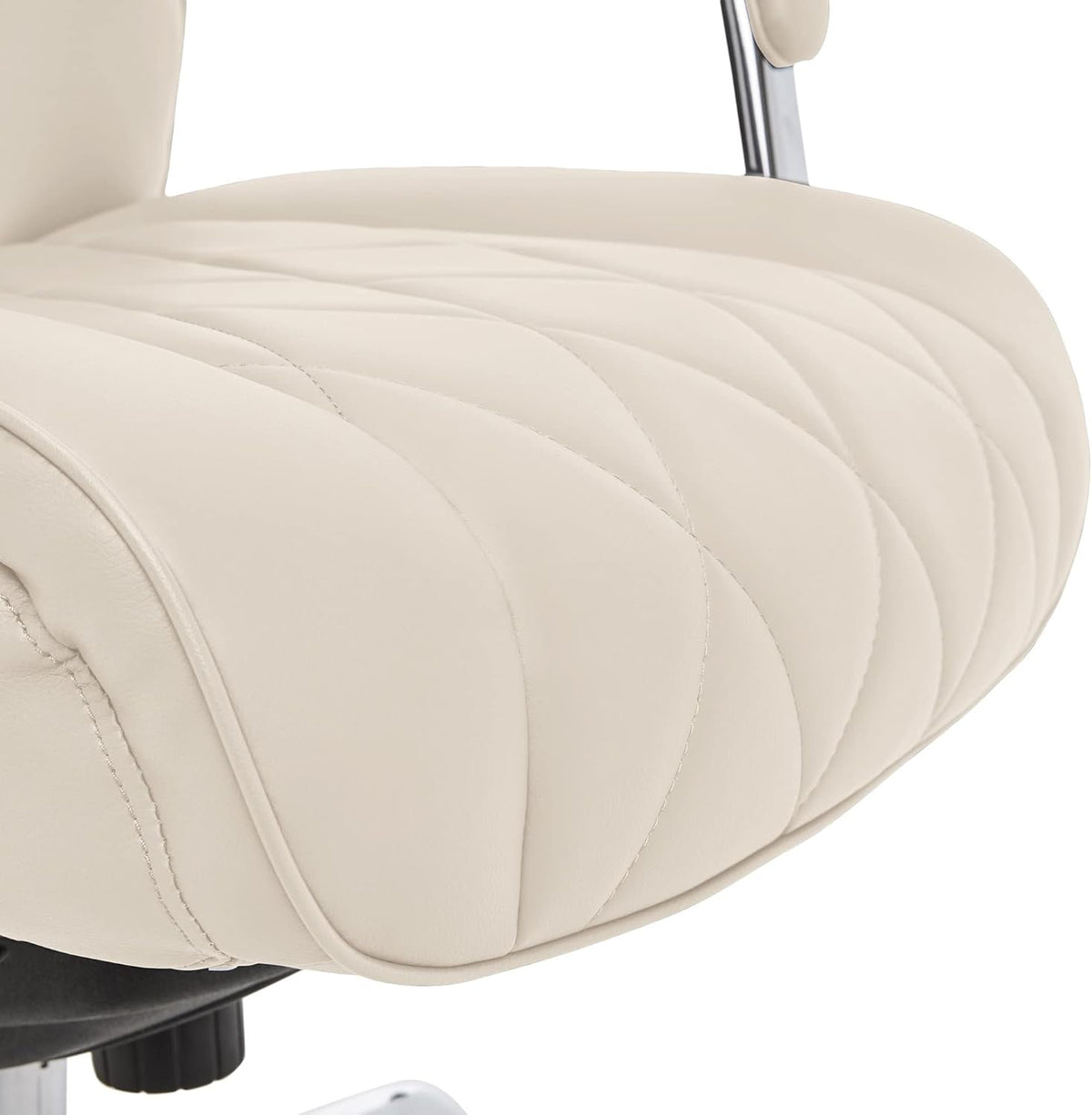 Quilted Leather Executive Chair Ivory White Lumbar Support