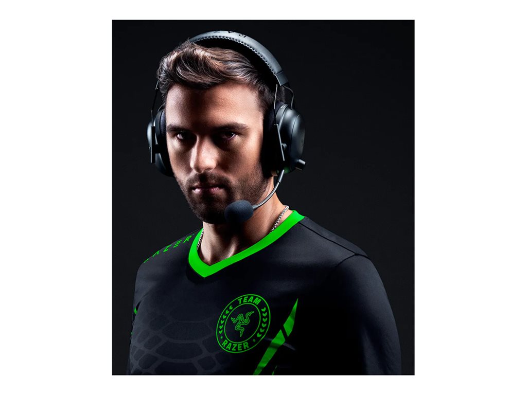 Razer BlackShark V2 PRO - For Xbox - headset - 7.1 channel - full size - Bluetooth / 2.4 GHz radio frequency - wireless