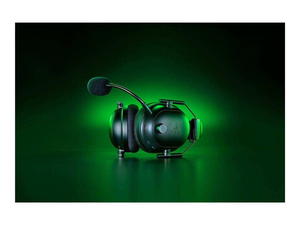 Razer BlackShark V2 PRO - For Xbox - headset - 7.1 channel - full size - Bluetooth / 2.4 GHz radio frequency - wireless