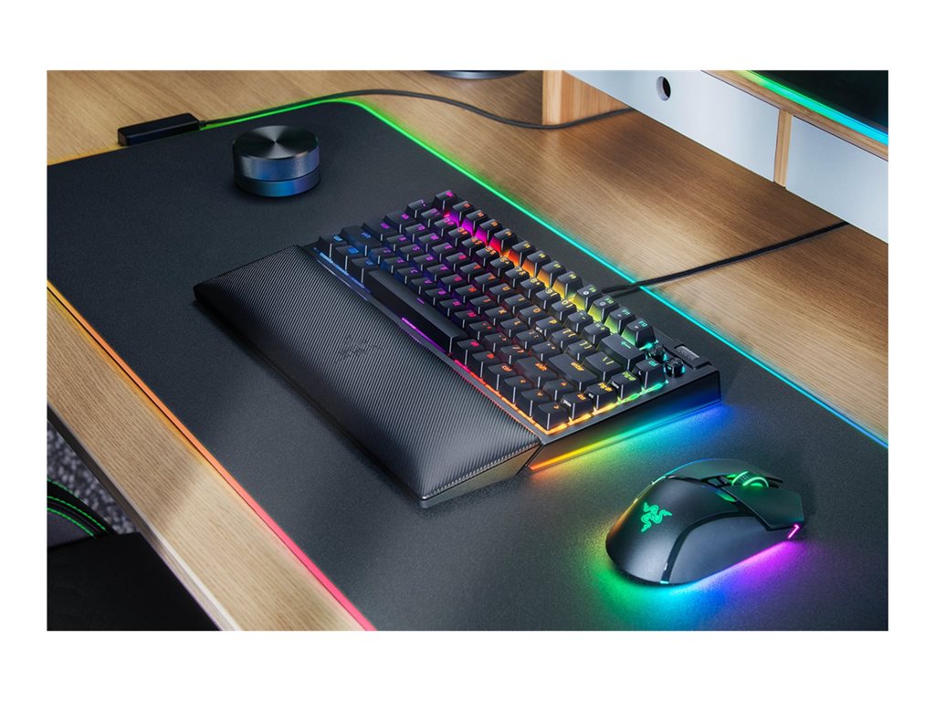 Razer BlackWidow V4 - Keyboard - 75%, hot-swappable - backlit - USB-C - QWERTY - US International - key switch: Razer