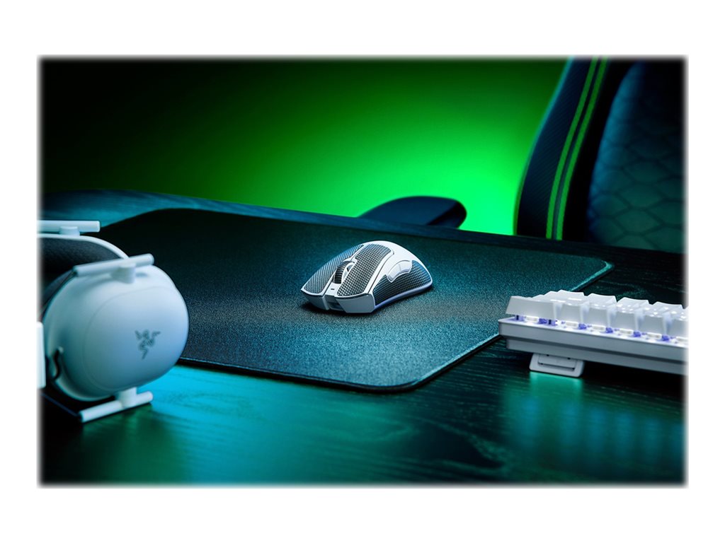 Razer DeathAdder V3 Pro - Mouse - ergonomic - right-handed - optical - 5 buttons - wireless - USB, Bluetooth - white