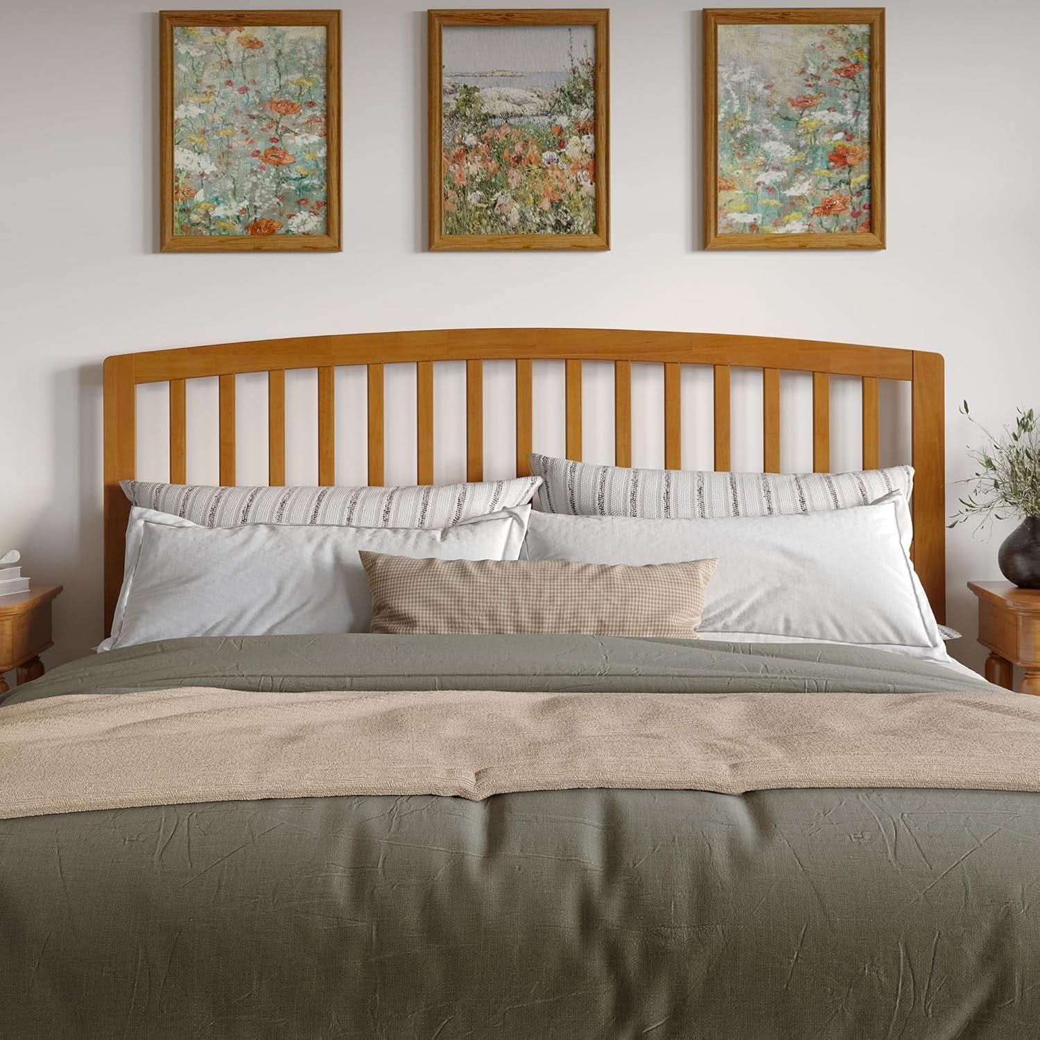 Richmond King Solid Wood Headboard with Charger Feature