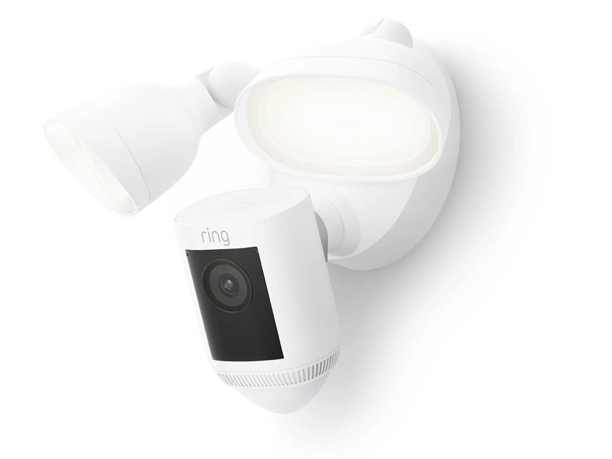 Ring FLOODCAMPROWHT-MOUNT-B Outdoor Wi-Fi Security Camera with Dual-Band