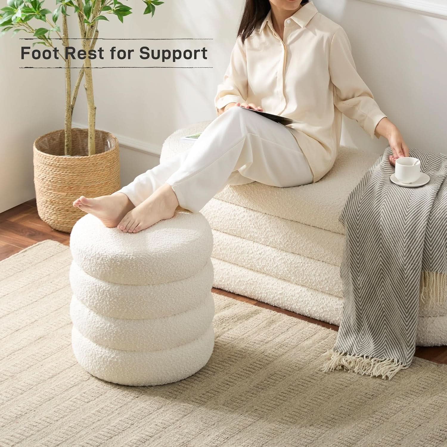 Round Storage Ottoman Featuring Removable Lid White
