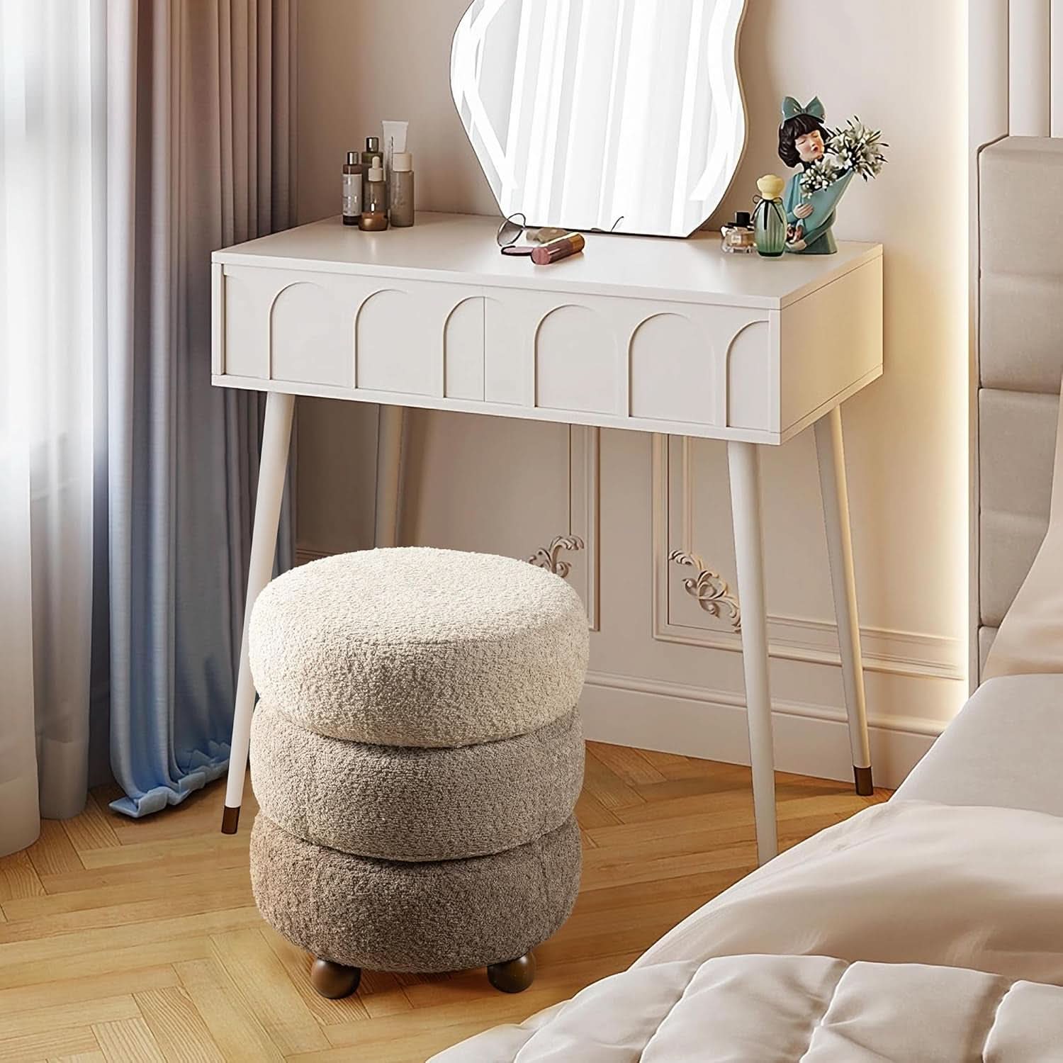 Round Upholstered Ottoman With Storage Gradient Brown