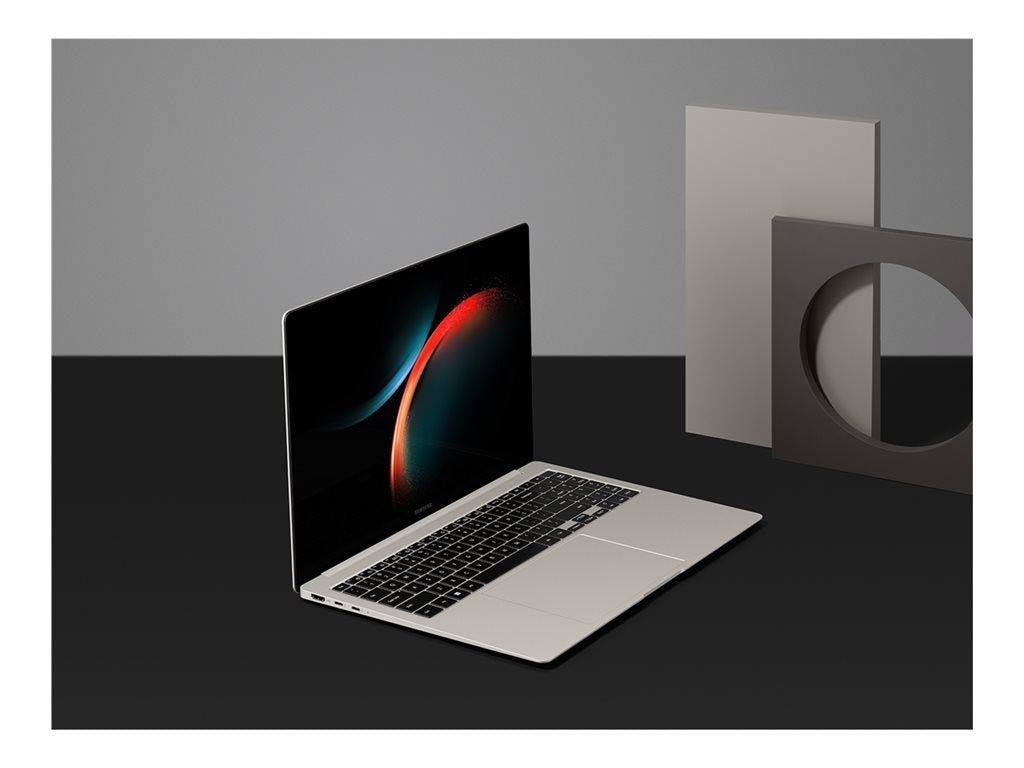 Samsung Galaxy Book3 Pro - Intel Core i7 - 1360P / up to 5 GHz - Evo - Win 11 Home - Intel Iris Xe Graphics - 16 GB RAM