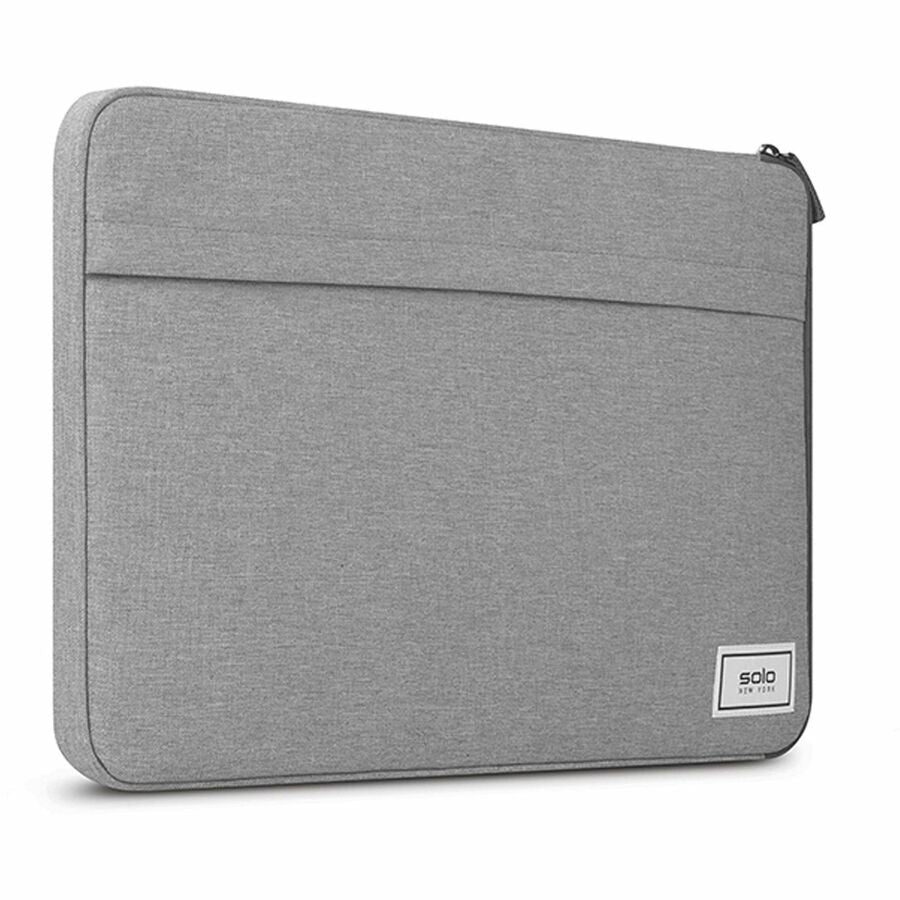 Solo Focus Carrying Case (Sleeve) for 15.6 Notebook - Gray" UBN105-10