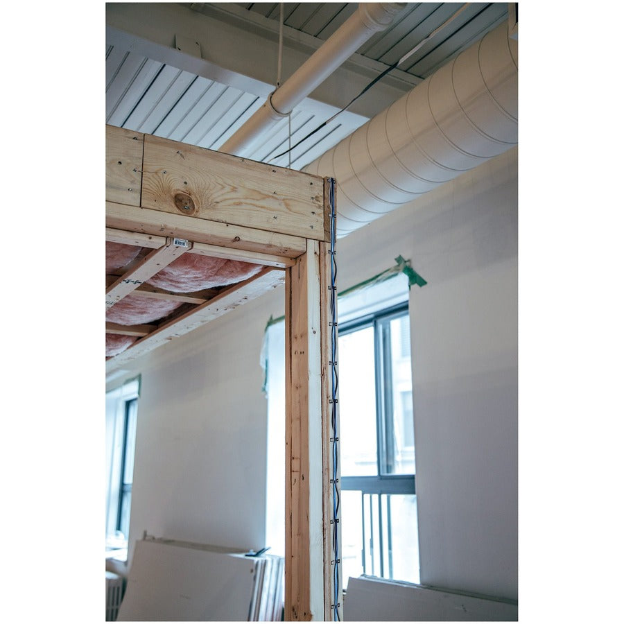 StarTech.com 100 Self Adhesive Cable Management Clips - Ethernet/Network Cable/Office Desk Cord Organizer - Sticky Wire Holder/Clamp Black CBMCC3