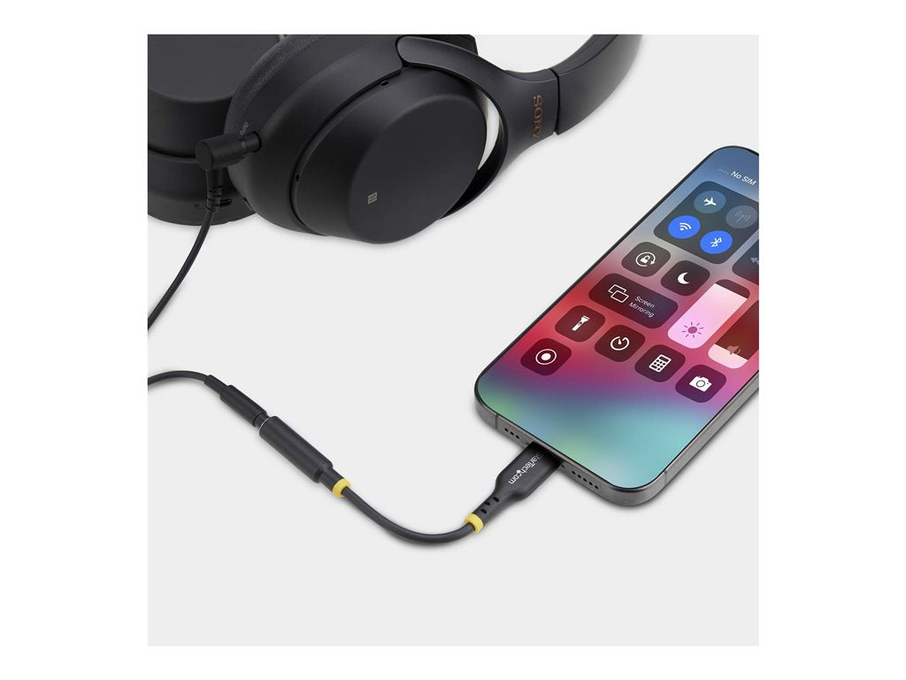 StarTech.com USB-C Audio Adapter to 3.5mm TRRS Jack, Headphone Aux Dongle - USB-C to headphone jack adapter - 24 pin USB-C male USBCAUDIO2