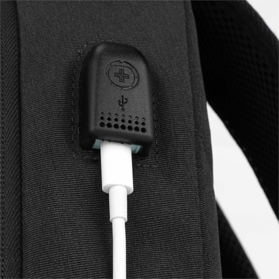 Swissdigital Design Carrying Case (Backpack) for 16" Notebook, Accessories - Black