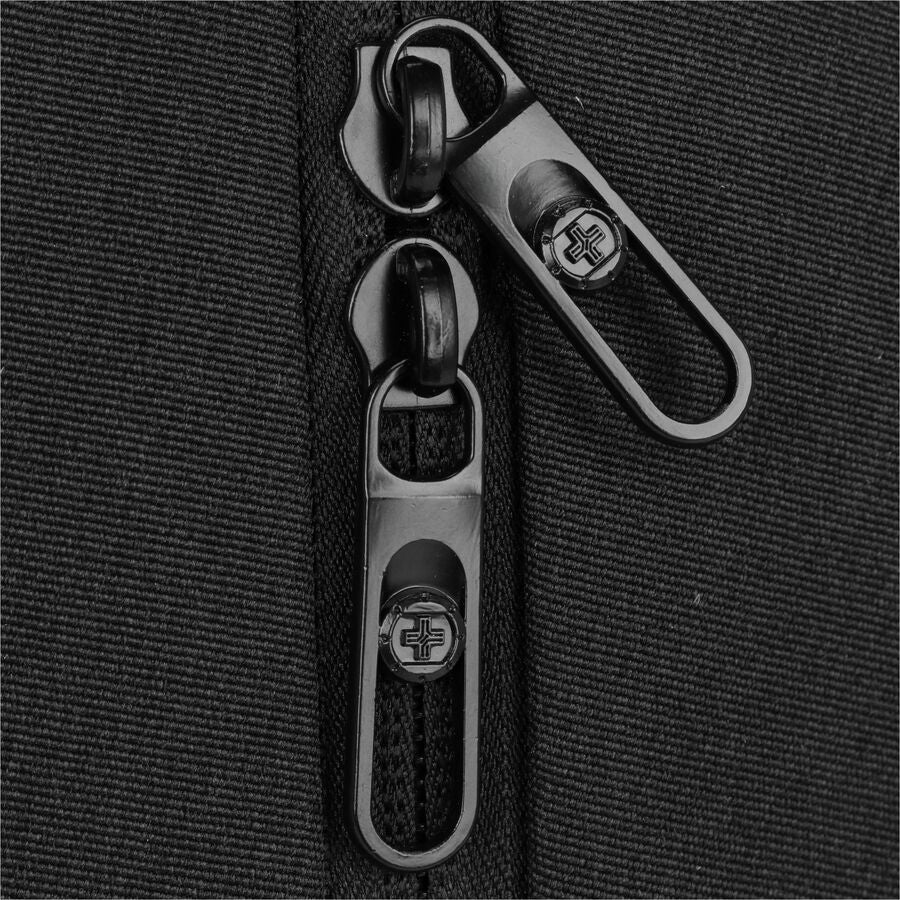 Swissdigital Design Carrying Case (Backpack) for 16" Notebook, Accessories - Black