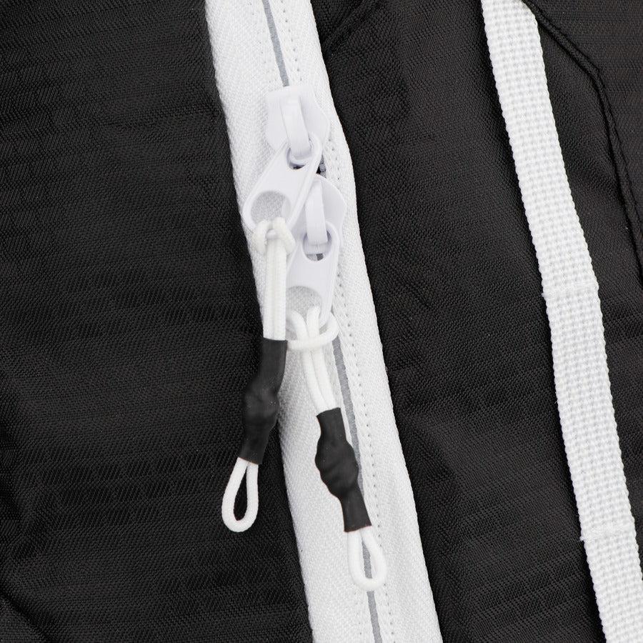 Swissdigital Design Kangaroo SD1596-01 Rugged Carrying Case (Backpack) for 16" Apple Notebook, MacBook Pro, Cell Phone, Tablet, Accessories - Black