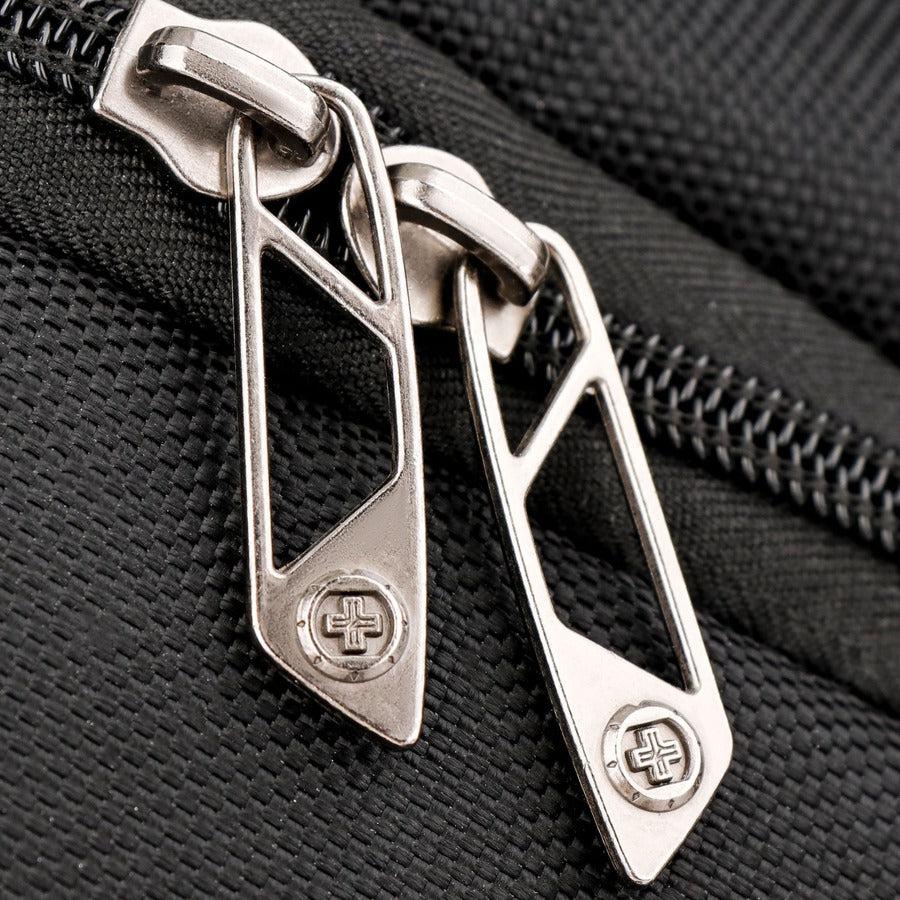 Swissdigital Design TERABYTE J16BT-1 Carrying Case (Backpack) for 15.6" to 16" Apple Travel, Notebook, MacBook Pro - Black