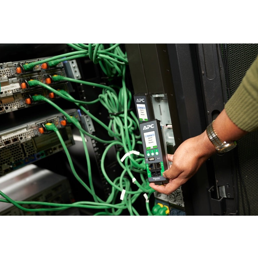 Switched Power Distribution Unit - Advanced 3Phase PDU 17.3kW | tecisoft APDU10452SW