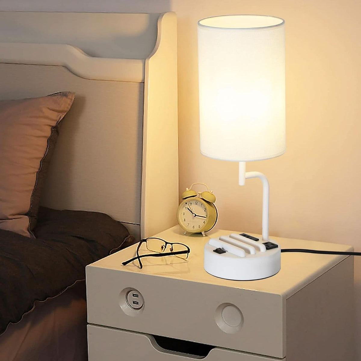 Table Lamp With 3 USB Ports White Finish For Home Office