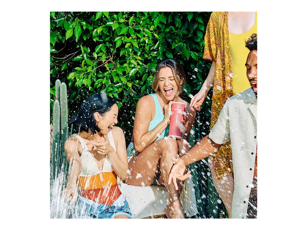 Ultimate Ears MEGABOOM 4 - Speaker - for portable use - wireless - Bluetooth - App-controlled - raspberry red 984-001994