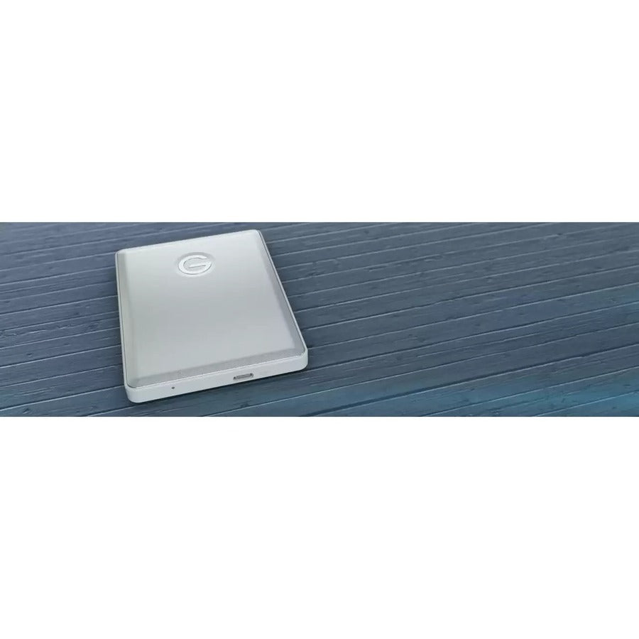 WD-IMSourcing G-DRIVE mobile USB-C 4 TB Portable Hard Drive - 2.5 External - Silver" 0G10348-1