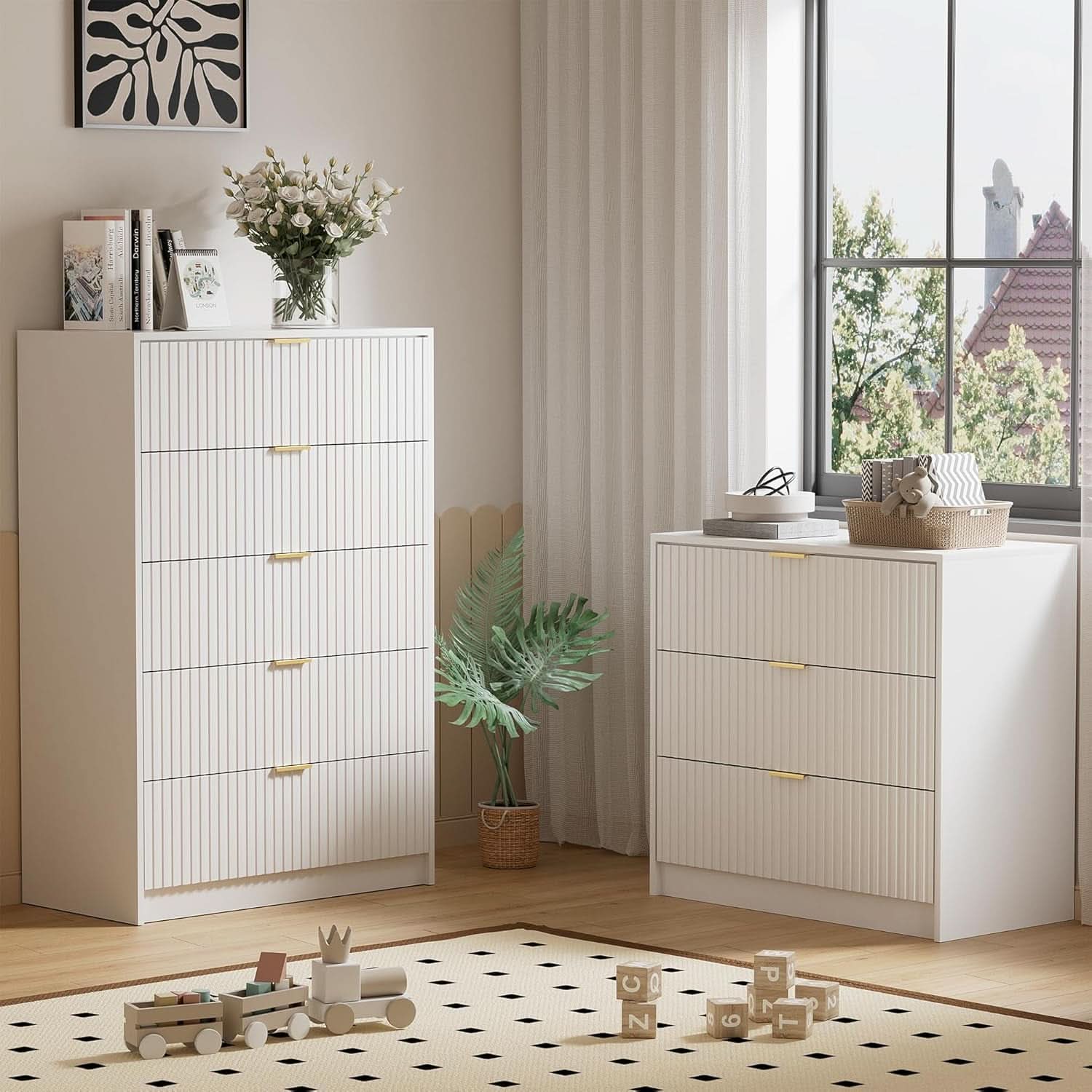 White Contemporary Dresser With Three Drawers And Fluted Panels
