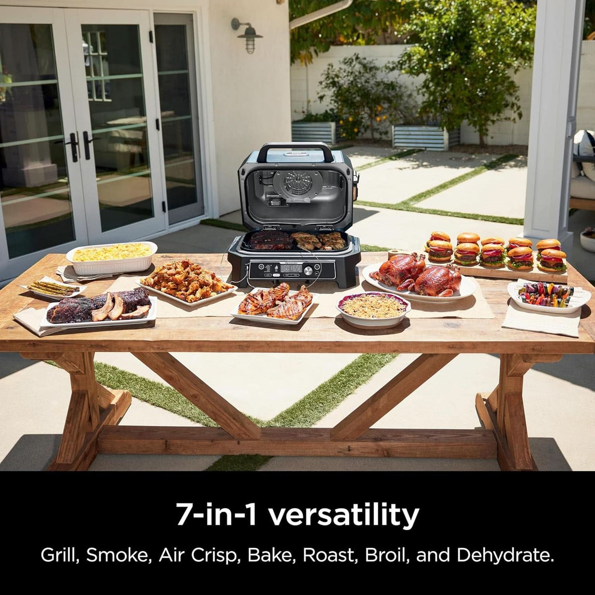 XL Smart Grill Smoker 7 In 1 With App Control Black