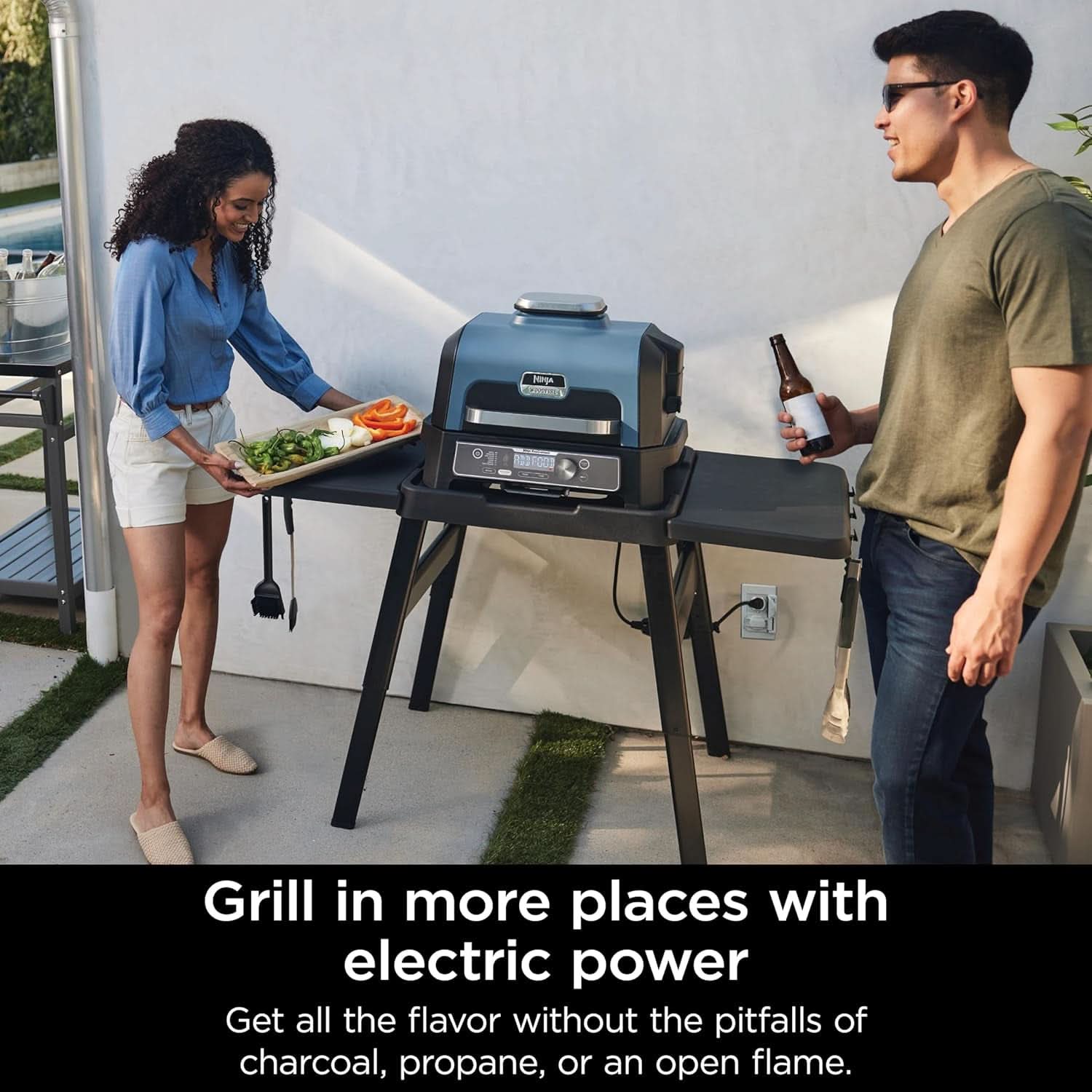 XL Smart Grill Smoker 7 In 1 With App Control Black