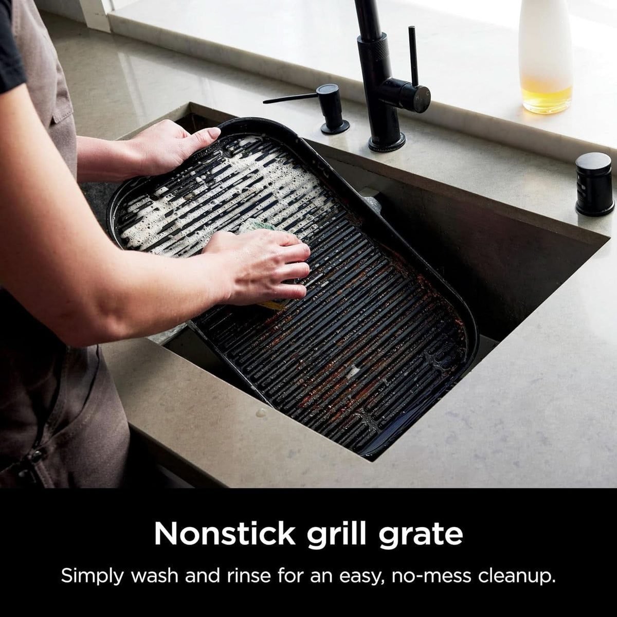 XL Smart Grill Smoker 7 In 1 With App Control Black