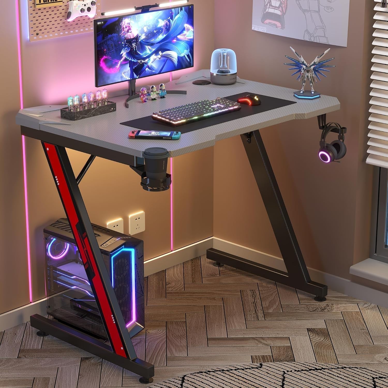 Z Shaped Gaming Desk 32 Inch With Carbon Fiber Surface