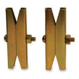 Apc Ar8169 Mounting Kit