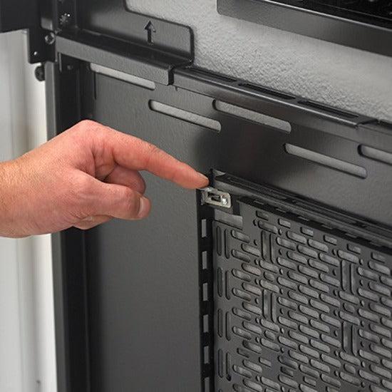 Chief Impact 190.5 Cm (75") Black