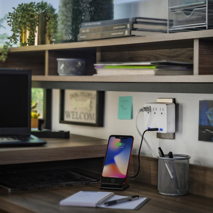 Cyberpower P3Wu Surge Protector White 3 Ac Outlet(S) 125 V