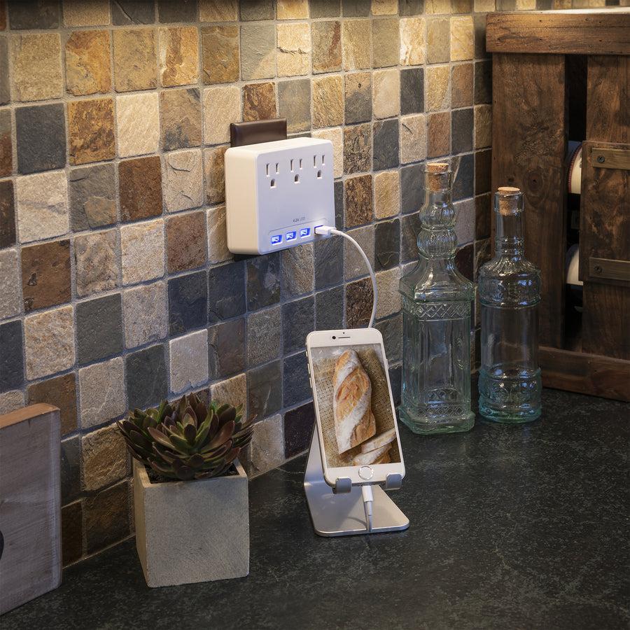 Cyberpower P3Wu Surge Protector White 3 Ac Outlet(S) 125 V