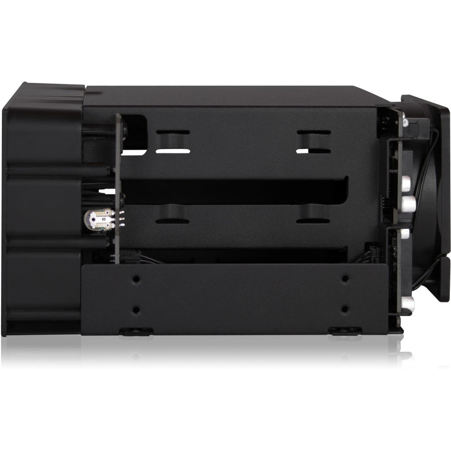 Icy Dock FlexiDOCK MB830SP-B Drive Enclosure for 5.25 - Serial ATA/600 Host Interface Internal - Black"