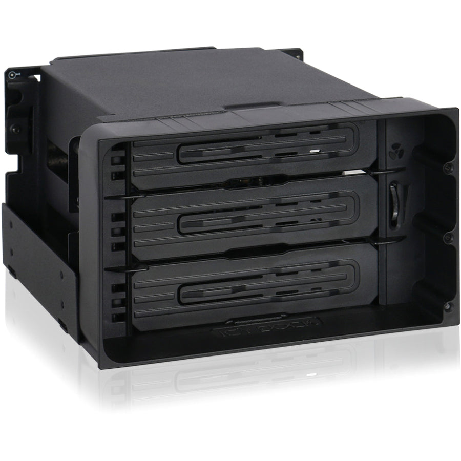 Icy Dock FlexiDOCK MB830SP-B Drive Enclosure for 5.25 - Serial ATA/600 Host Interface Internal - Black"